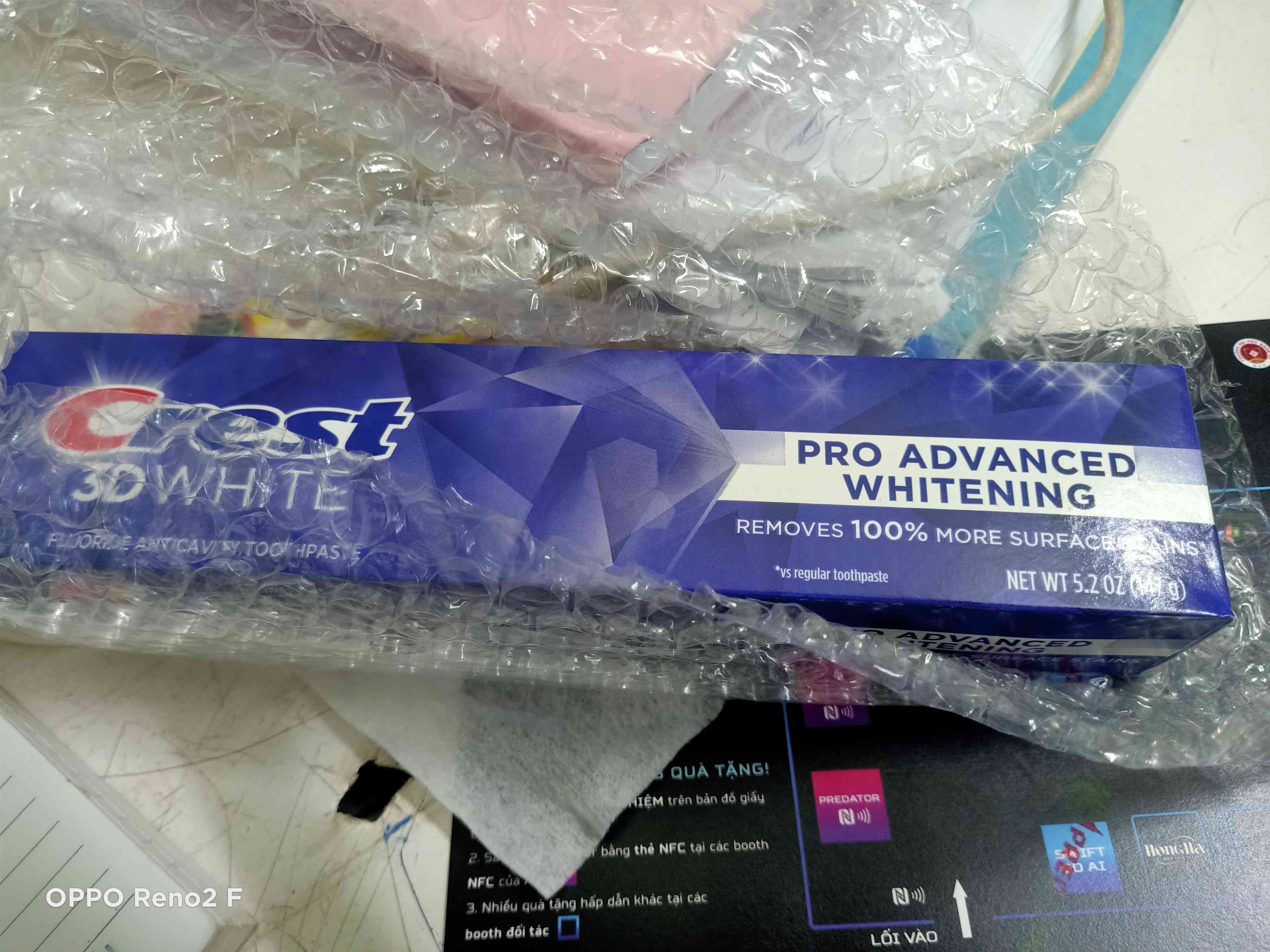Kem đánh răng Crest 3D White Advanced 127g - Sản phẩm làm trắng răng, chống mảng bám, hương bạc hà, sản phẩm của Mỹ