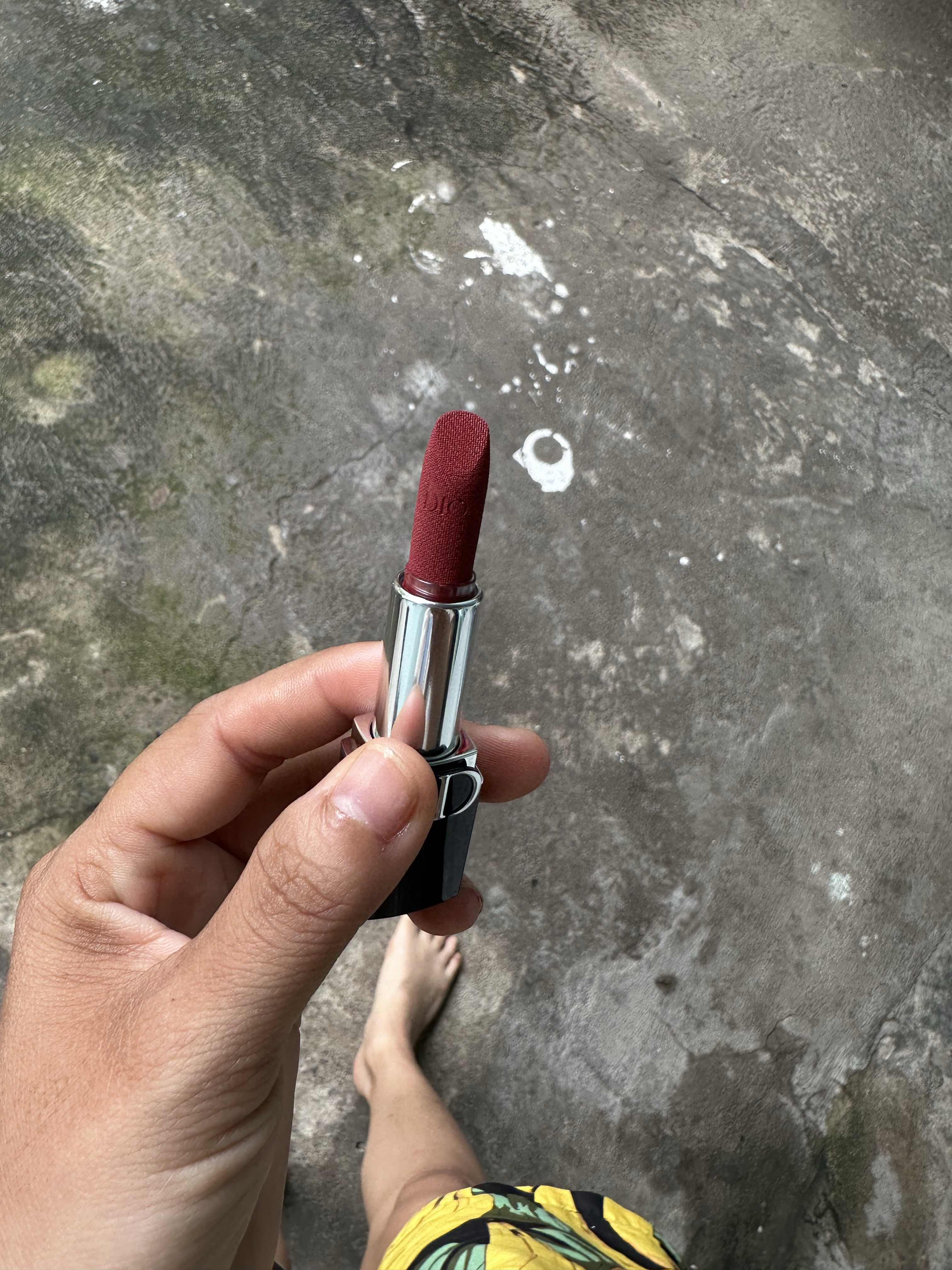 Son Dior 720 Matte Mini 1,5g - Son Môi Chất Lượng Cao, Màu Đỏ Sang Trọng, Dễ Dàng Phối Đồ, Thời Trang Nữ