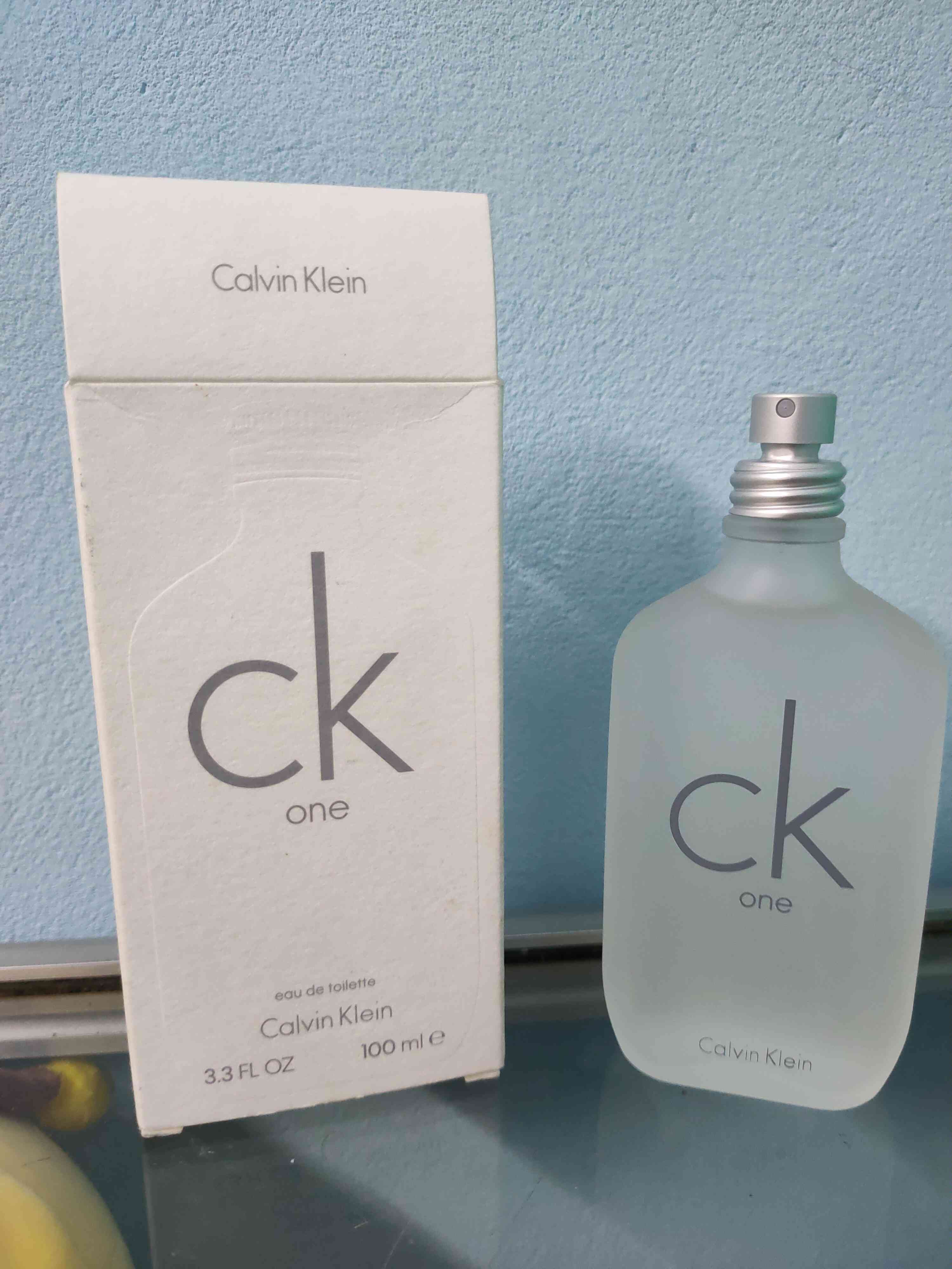 Nước hoa Calvin Klein CK One 100ml - Hương thơm tươi mát dành cho cả nam và nữ, thiết kế độc đáo, phù hợp mọi phong cách