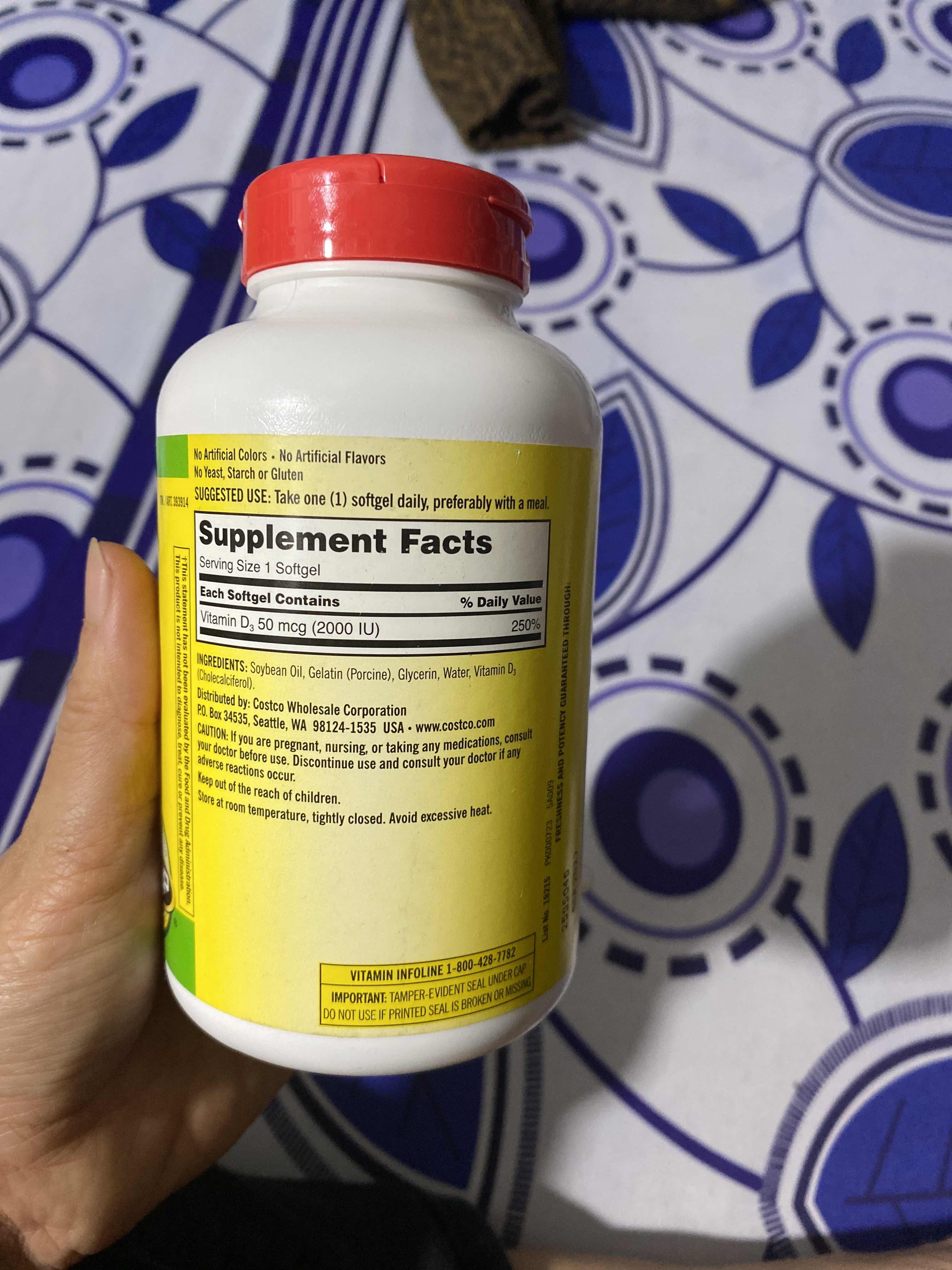 Vitamin D3 2000IU Kirkland - Viên uống bổ sung vitamin mặt trời, hỗ trợ xương và miễn dịch, đóng gói 600 viên