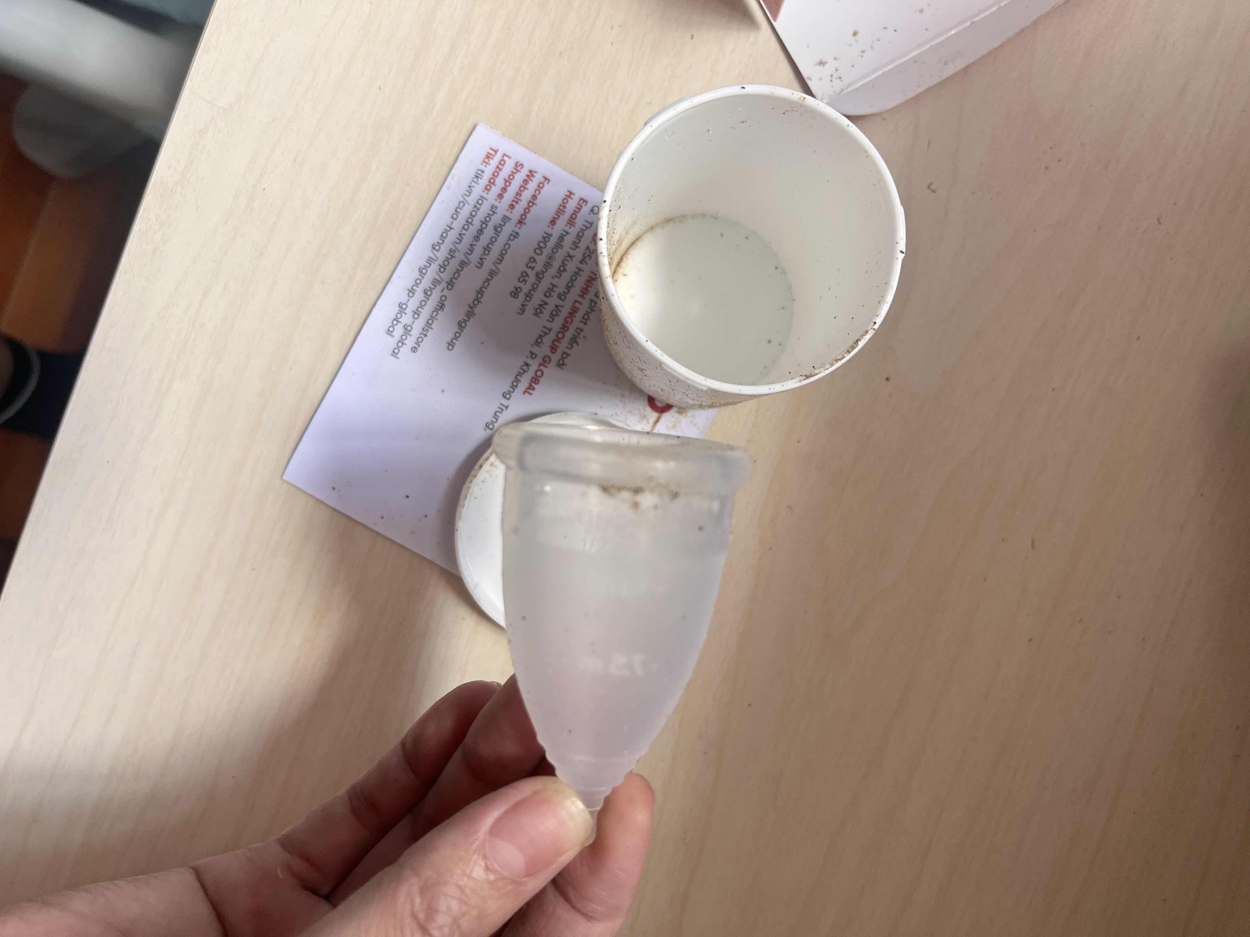Cốc Nguyệt San Lincup Chính Hãng Mỹ - Silicon Y Tế Mềm Mại, Không Tràn, Thiết Kế Dễ Sử Dụng Cho Phụ Nữ Việt Nam