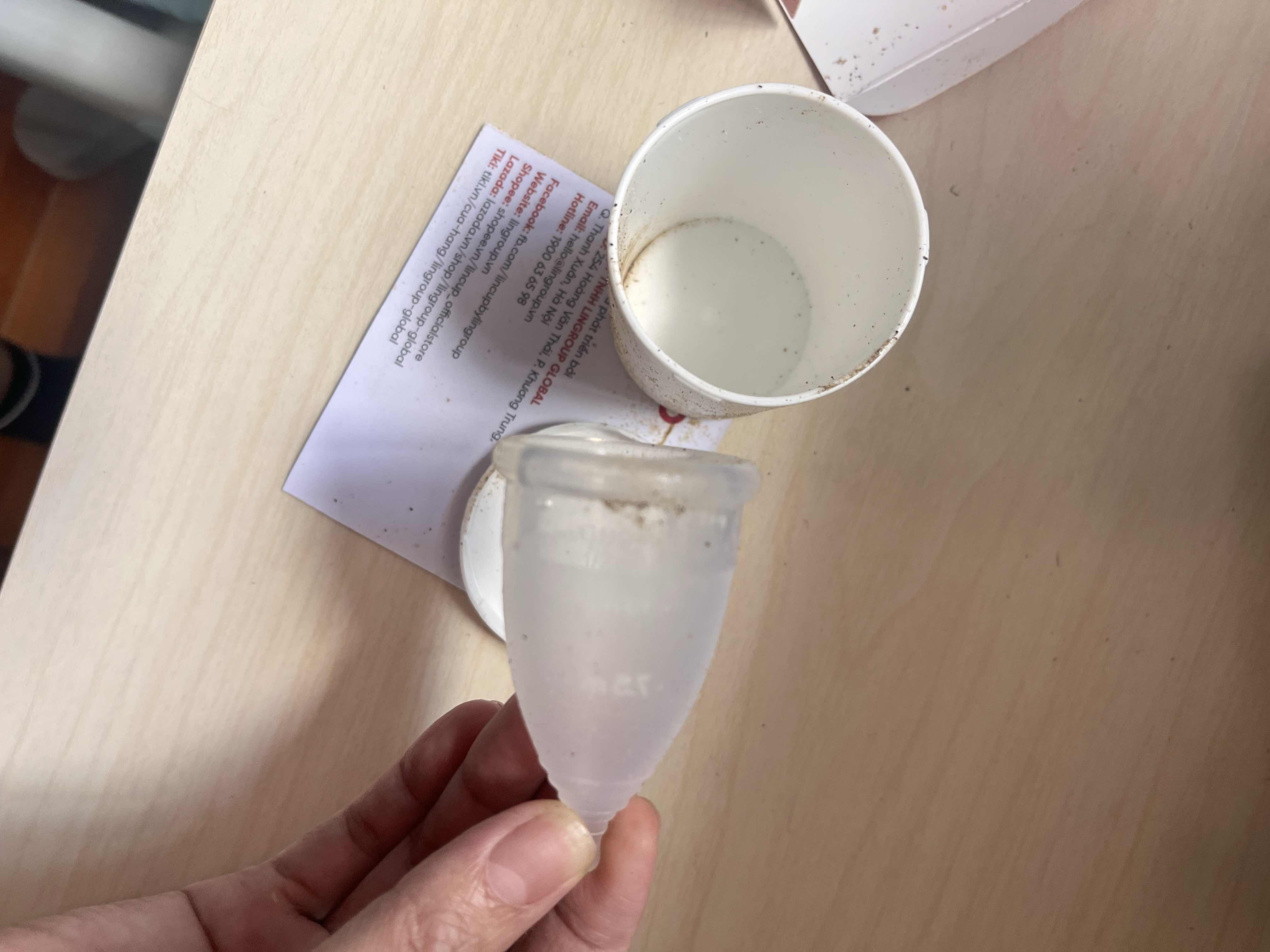 Cốc Nguyệt San Lincup Chính Hãng Mỹ - Silicon Y Tế Mềm Mại, Không Tràn, Thiết Kế Dễ Sử Dụng Cho Phụ Nữ Việt Nam