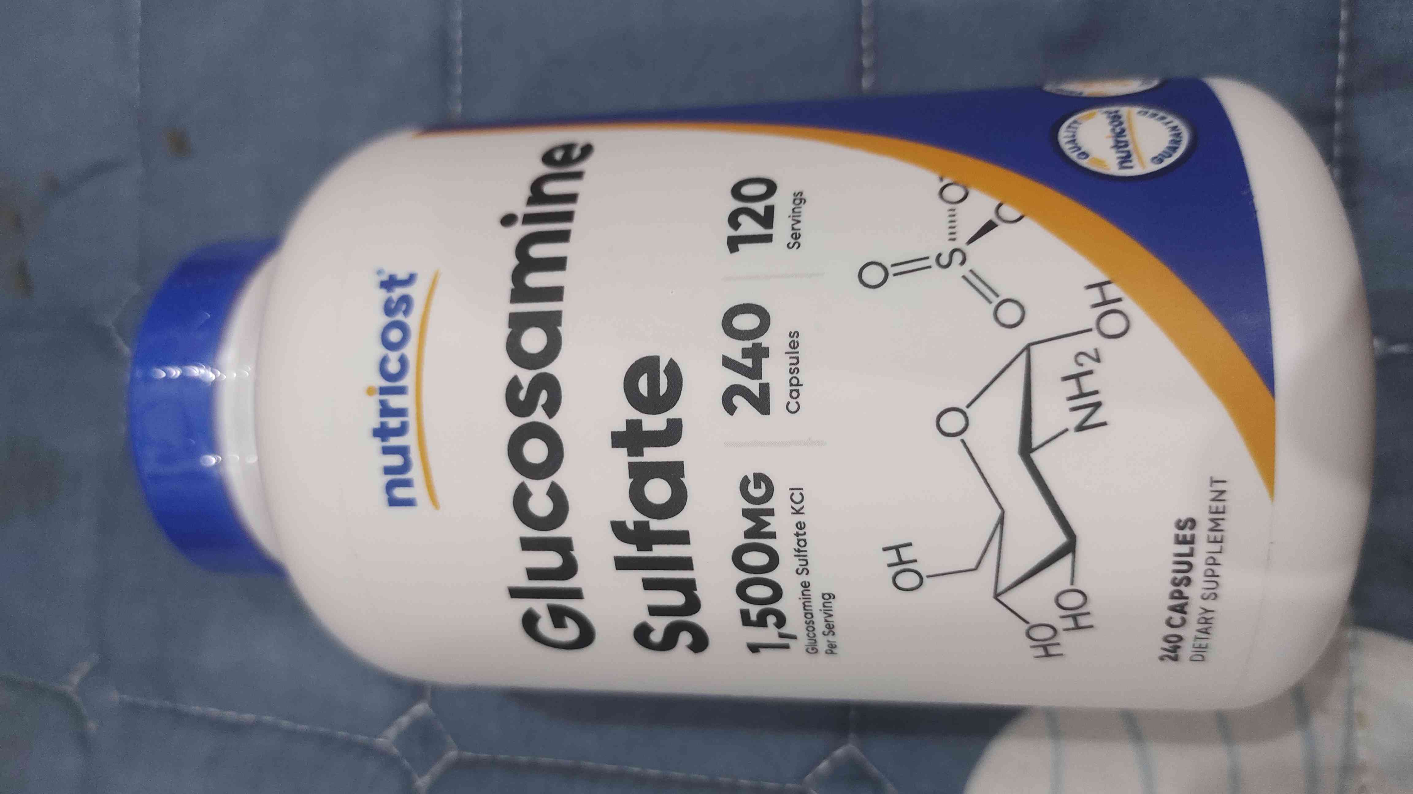 Viên uống Nutricost Glucosamine Sulfate 1500mg - Hỗ trợ xương khớp, giảm đau mỏi, tăng linh hoạt 240 viên chất lượng cao