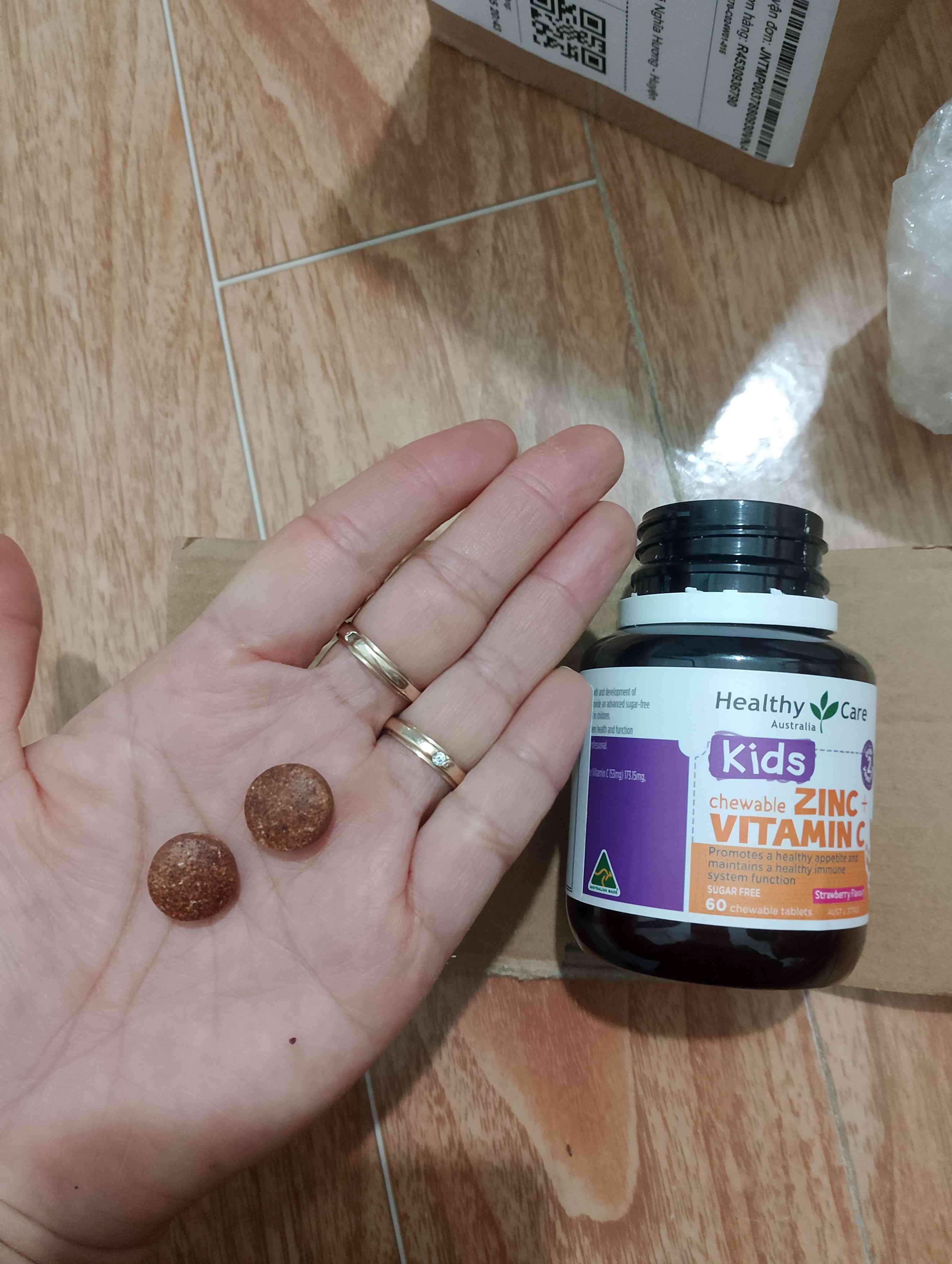 Viên nhai kẽm Zinc + Vitamin C Healthy Care cho trẻ từ 2-12 tuổi - Hỗ trợ tăng cường miễn dịch, giúp bé ăn ngon, hấp thu tốt