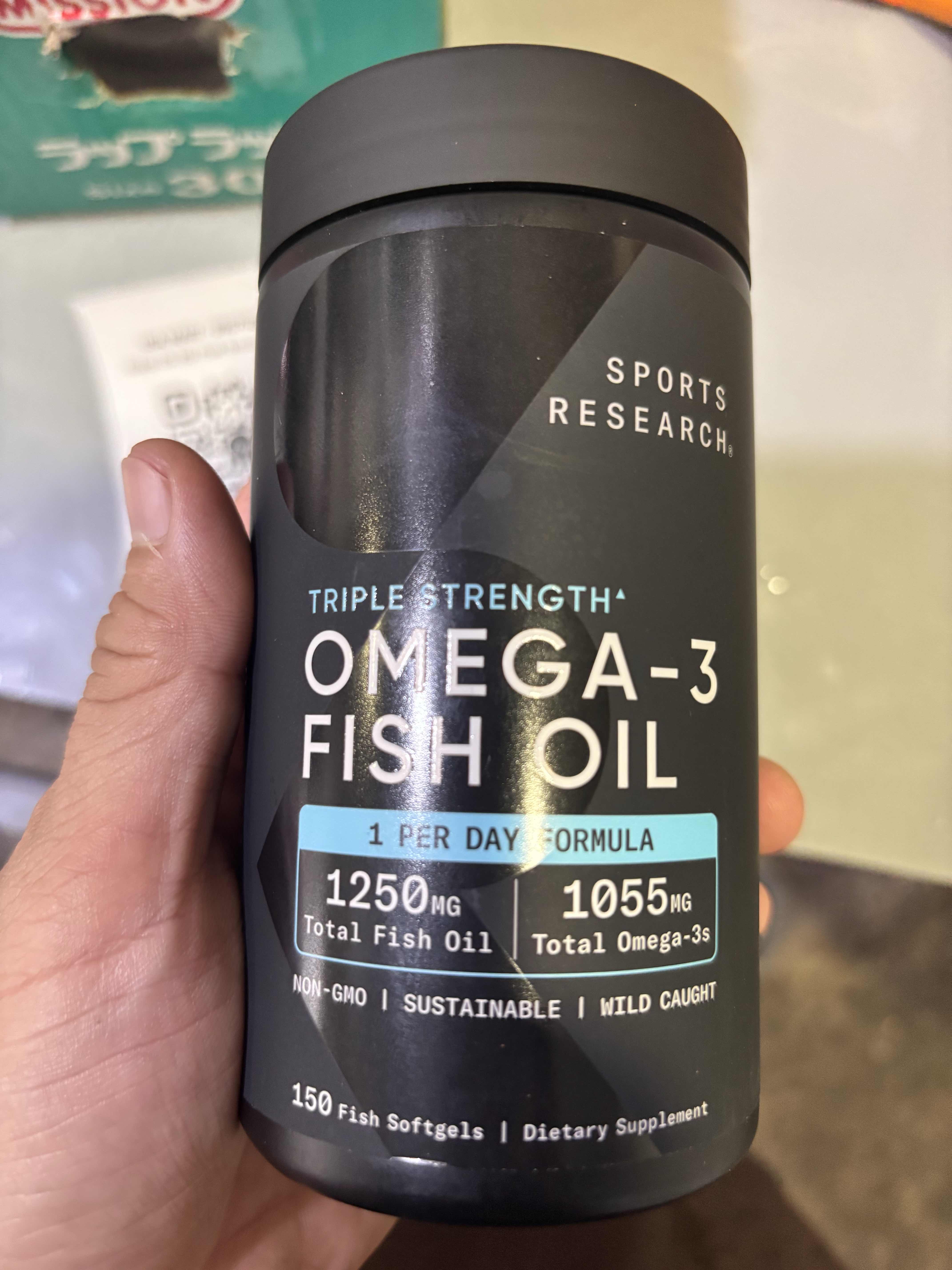 Dầu cá Sports Research Omega-3 Fish Oil Triple Strength 150 viên - Bổ sung Omega-3 cho sức khỏe tim mạch và chức năng não bộ