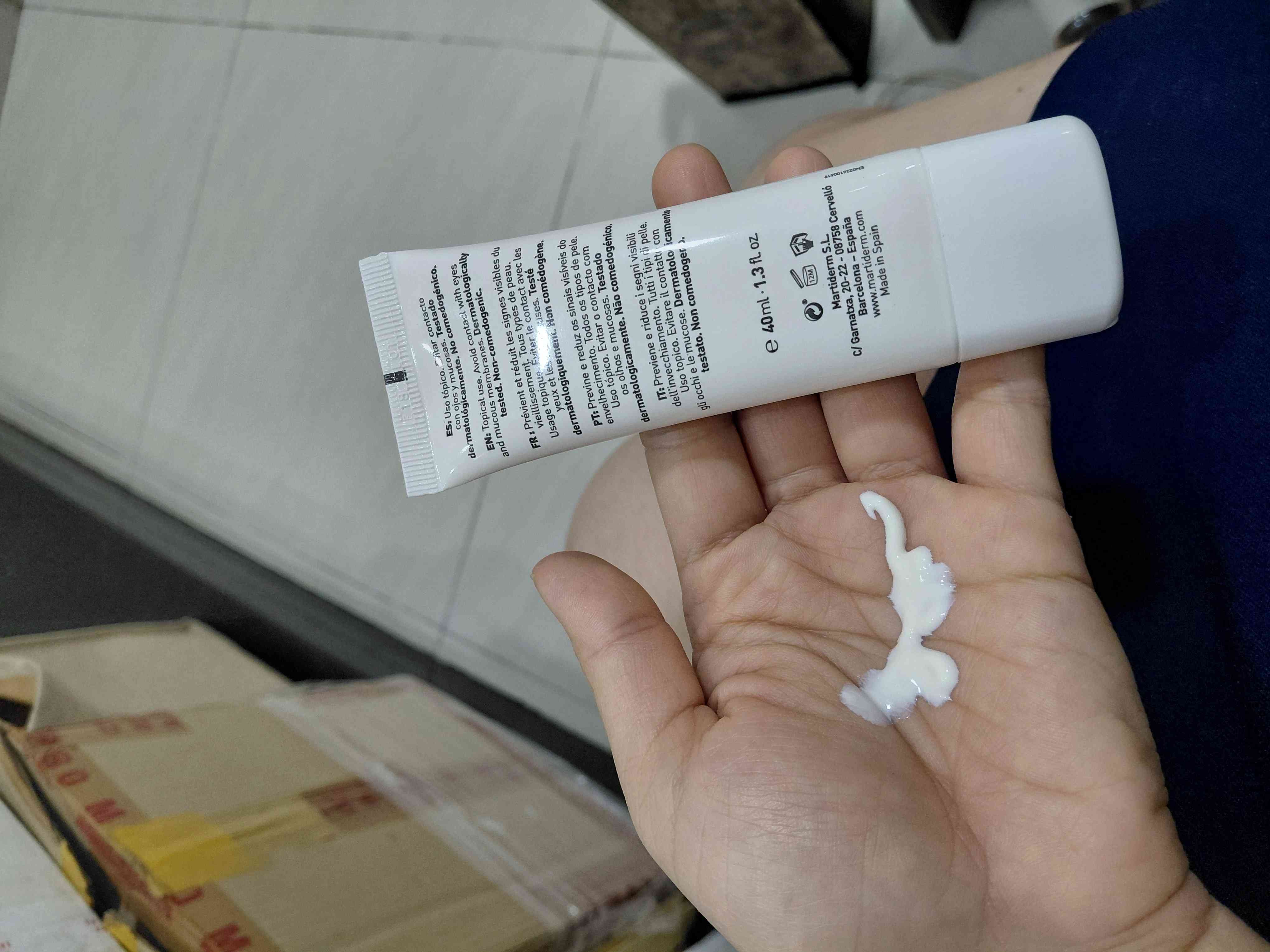 Kem Chống Nắng Ngừa Nám Martiderm Proteos Screen SPF50+ 40ml - Làm Giảm Nám Da, Bảo Vệ Tia UV, Dưỡng Ẩm Toàn Diện