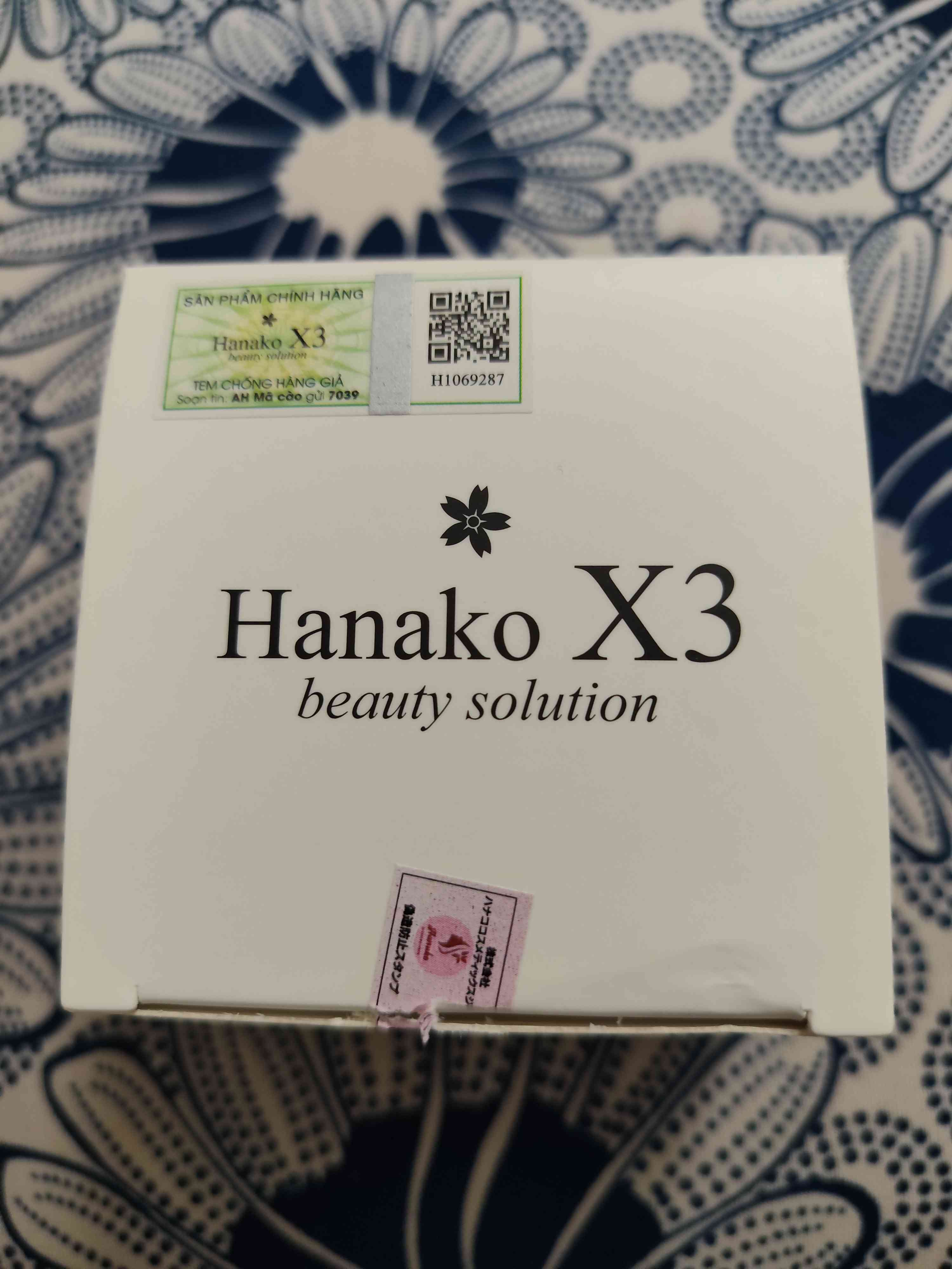 Kem Dưỡng Trắng Da Mặt Hanako X3 Chính Hãng Nhật Bản - Chống Nắng, Bổ Sung Collagen, Vitamin C, E - Hũ 20gr