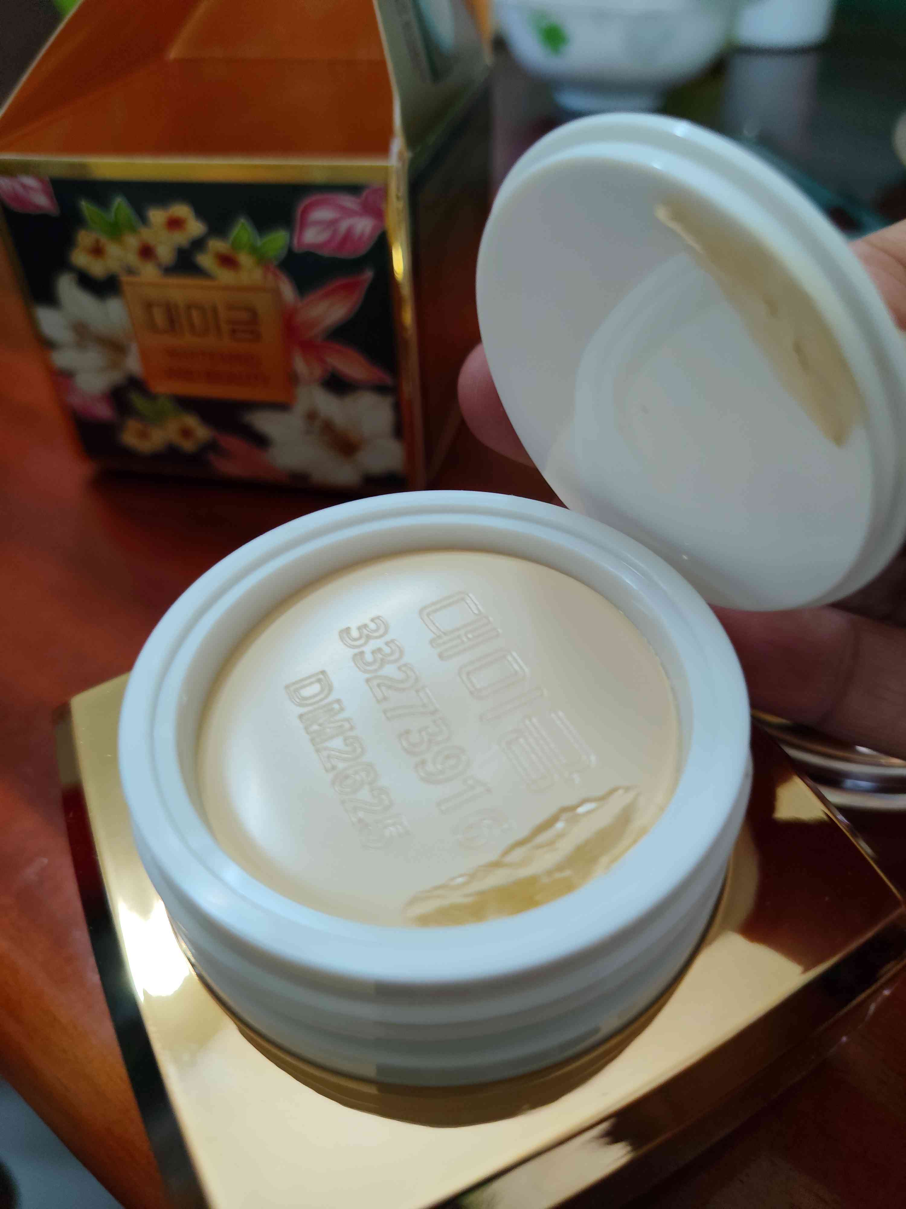 Kem Demejine Hàn Quốc - Kem Dưỡng Da Trắng Hồng, Ngày Đêm, Giảm Mụn Nám, Tái Tạo Da, Chống Lão Hóa - Sản Phẩm Chăm Sóc Da Đỉnh Cao 2024