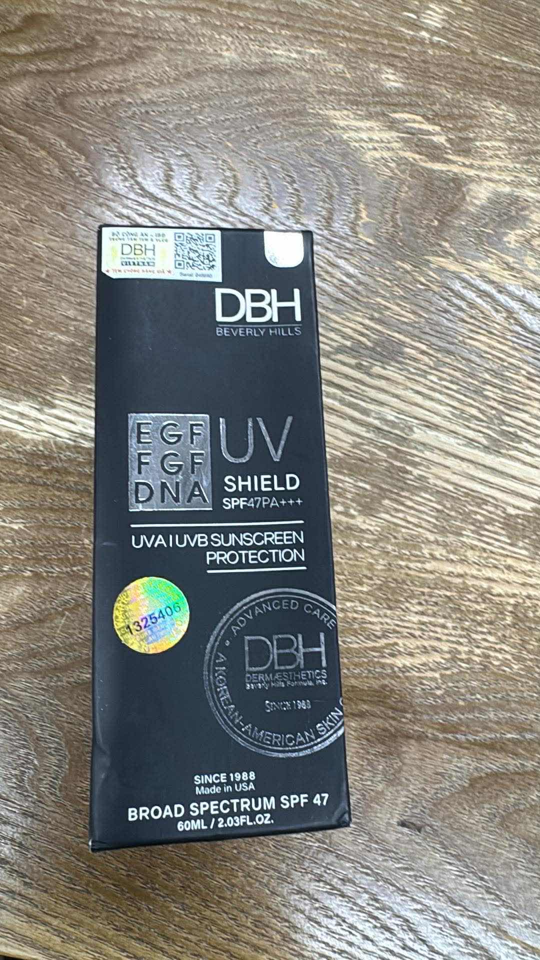 Kem Chống Nắng DBH Chính Hãng EGF FGF DNA UV Shield SPF47+/ PA+++ - Chống Nắng, Nuôi Dưỡng Da, 60ml