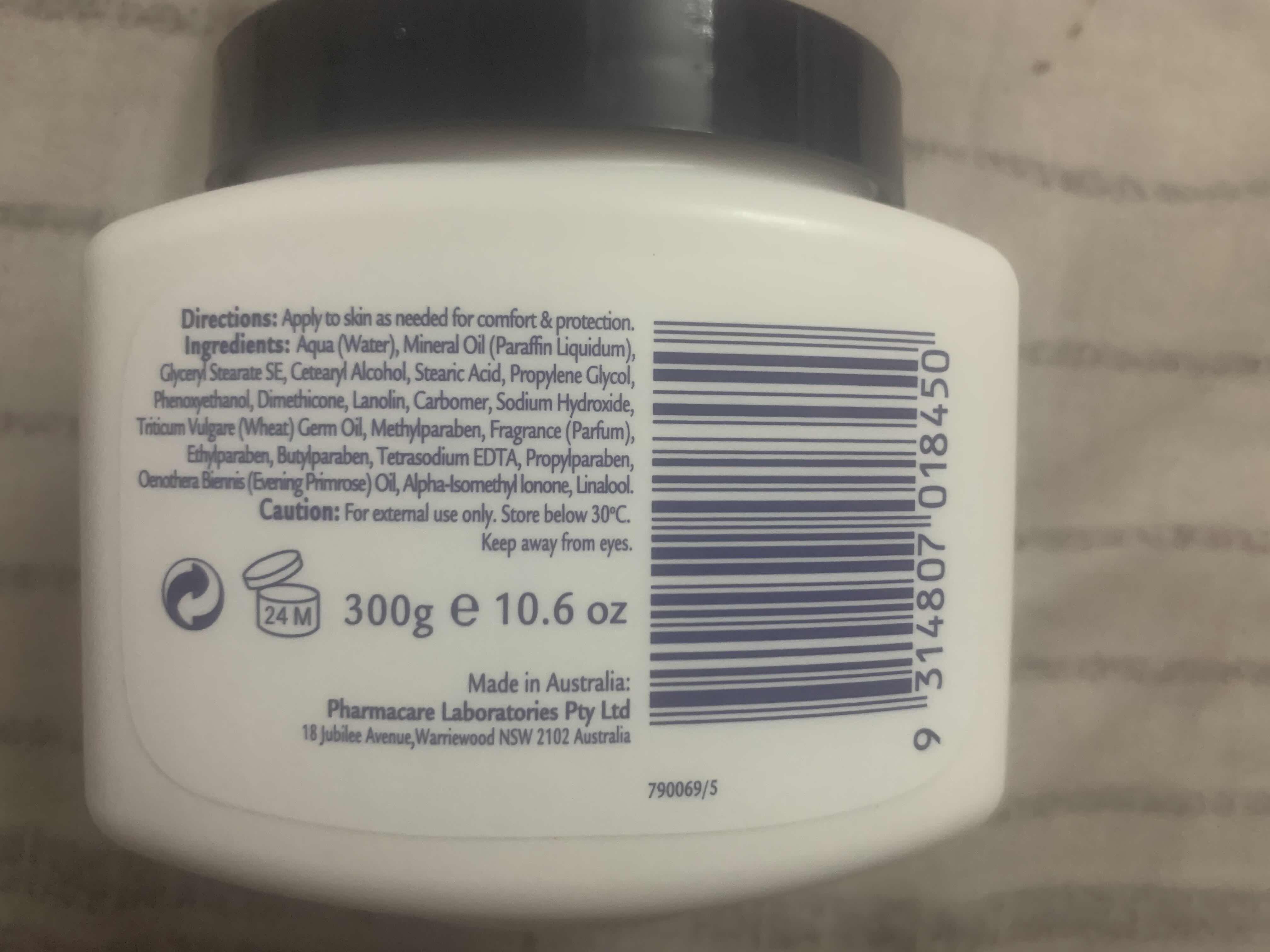 Kem Dưỡng Da Nhập Khẩu Úc Redwin 300g - Dầu Dưỡng Thể Có Vitamin E Giúp Da Mềm Mại, Bảo Vệ Da Khỏi Tác Động Môi Trường