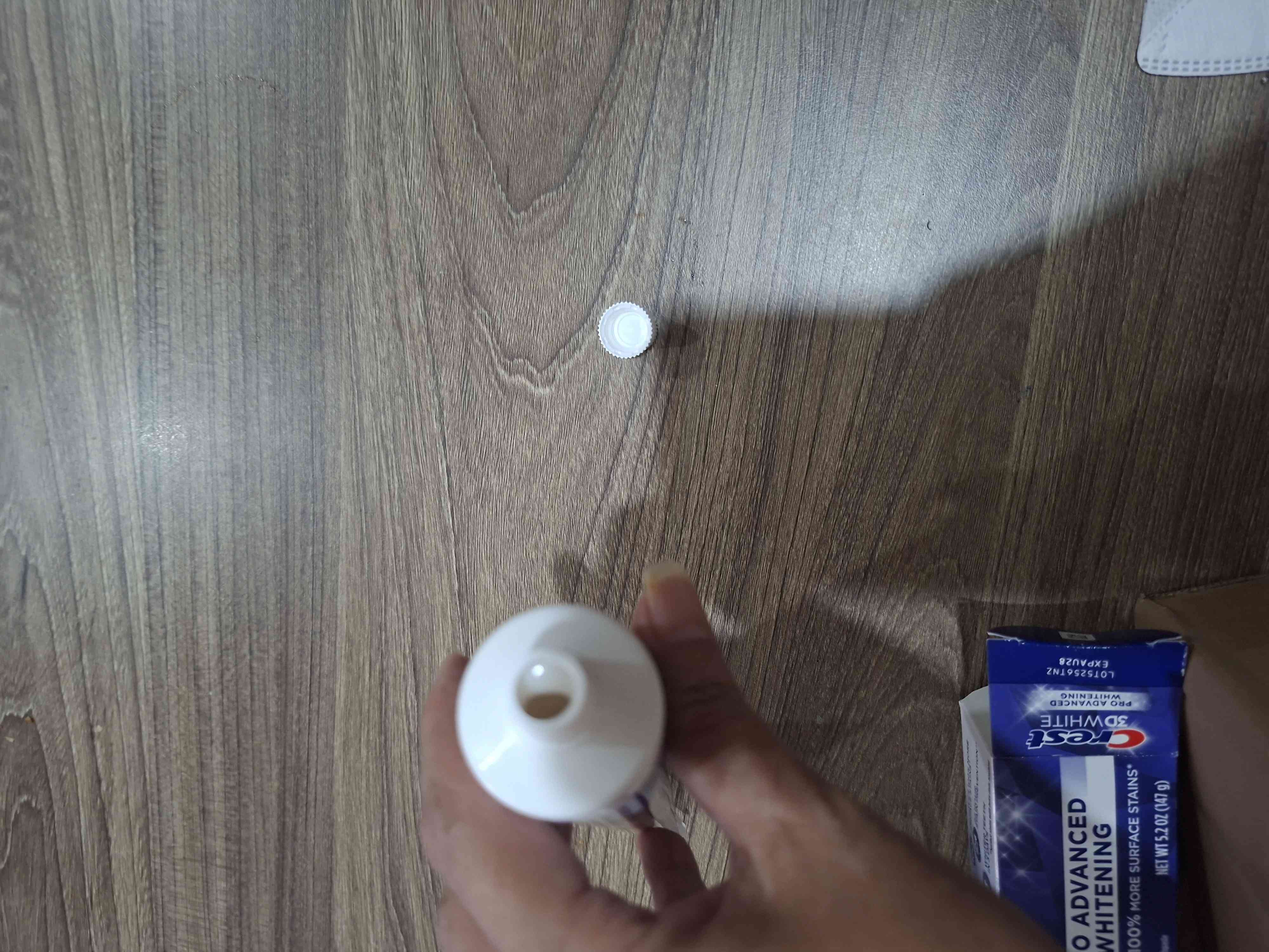 Kem Đánh Răng Crest 3D White Advanced Whitening 147g - Trắng Sáng, Bảo Vệ Men Răng, Hương Bạc Hà Tươi Mát