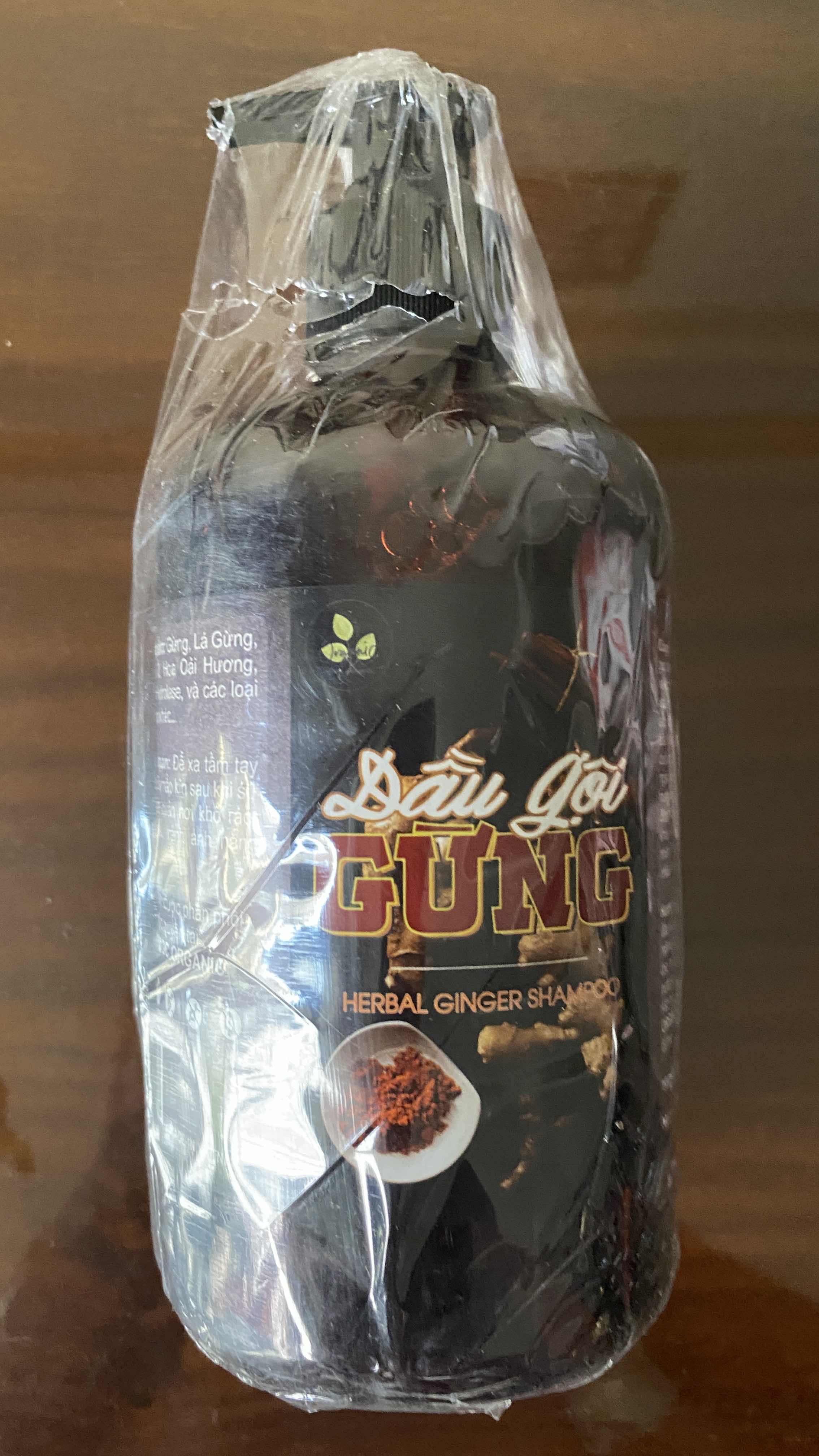 Dầu Gội Gừng Lam Mộc - Giảm Rụng Tóc, Kích Thích Mọc Tóc Từ Thảo Dược Thiên Nhiên, Không Silicone & Paraben, Dành Cho Nam Nữ