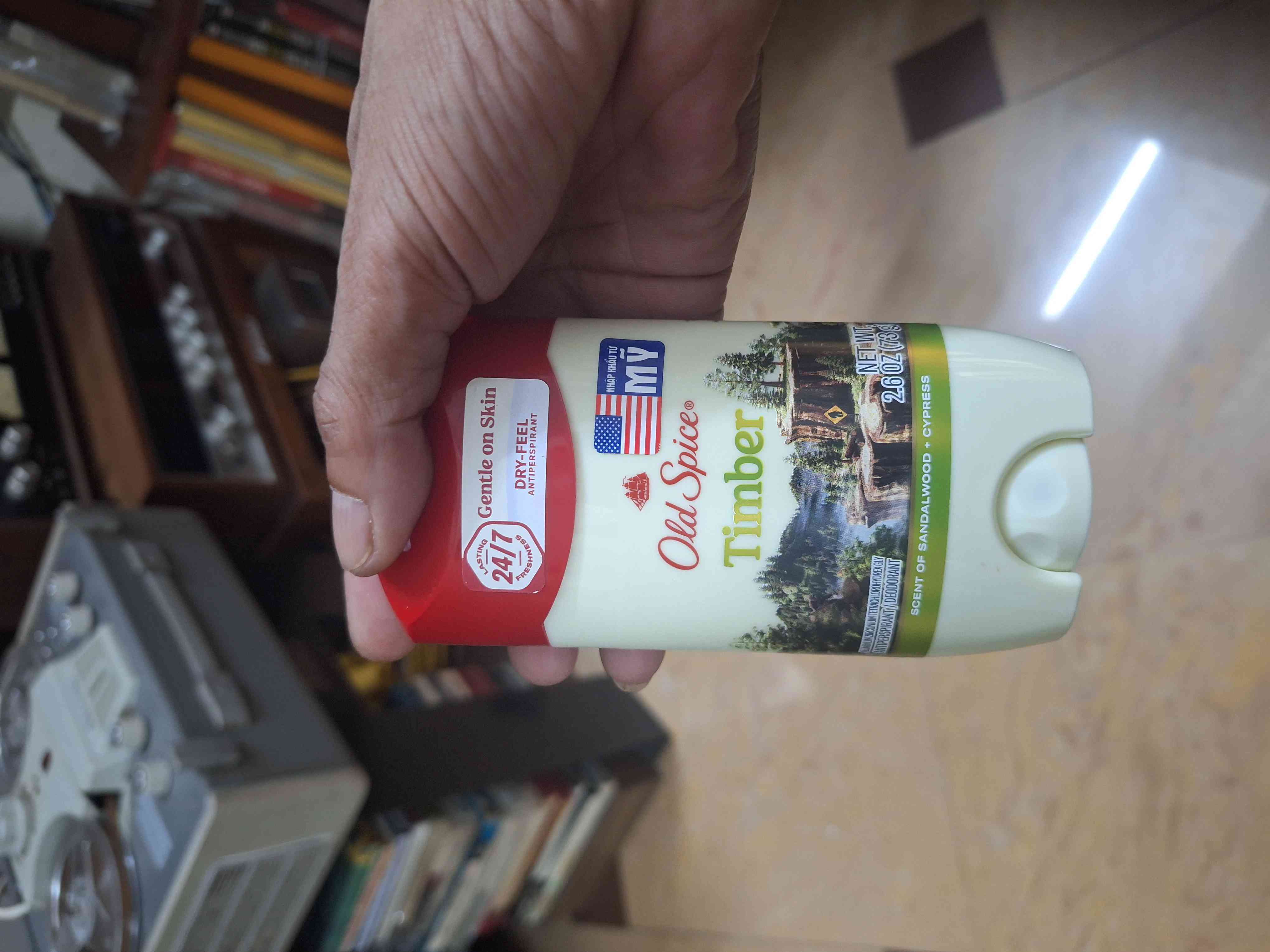 Sáp Lăn Khử Mùi Old Spice Timber 73g - Hương Gỗ Tuyết Tùng Nam Tính, Đem Lại Sự Tự Tin Suốt Ngày