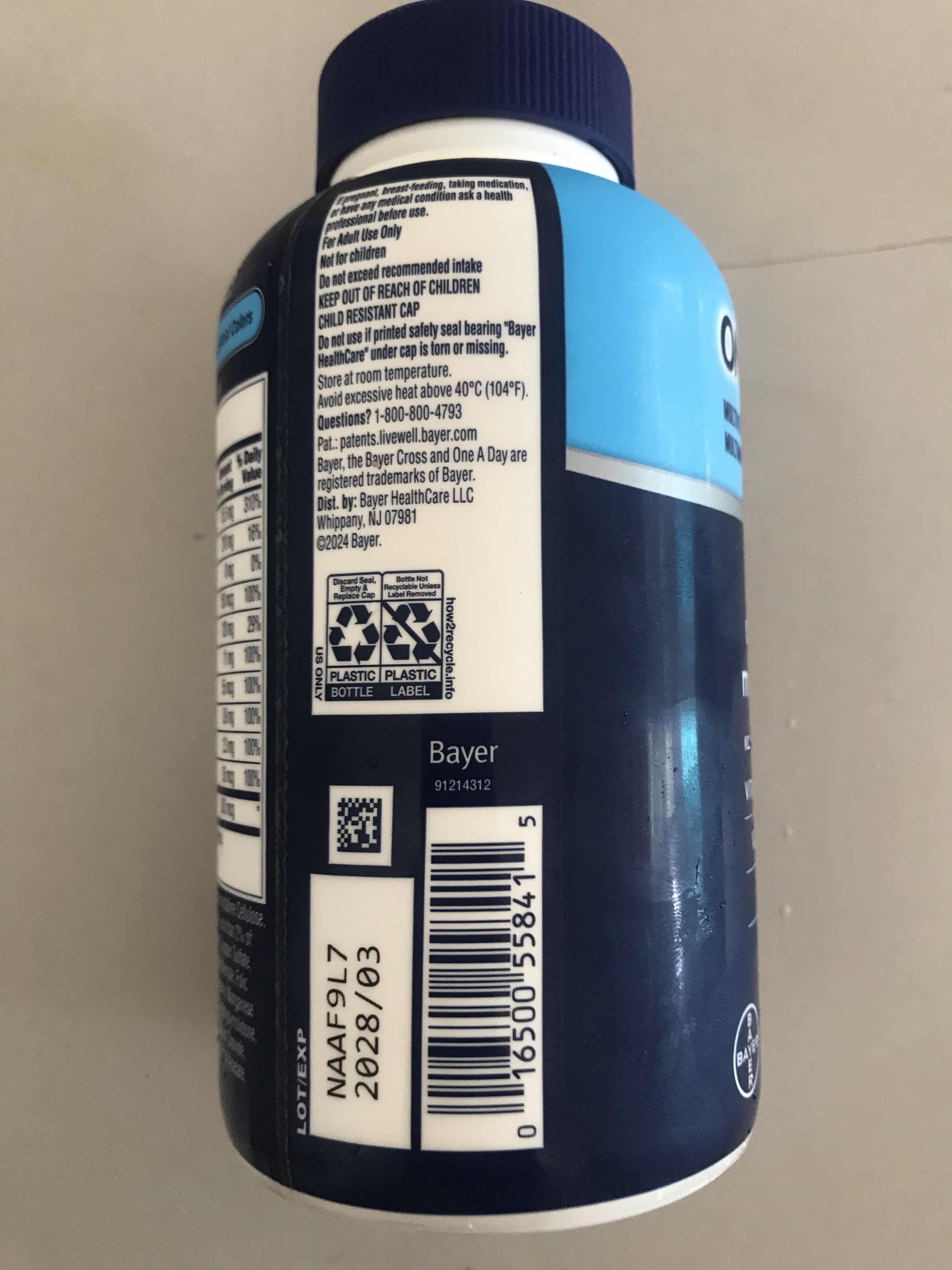 Viên uống One A Day Men’s Multivitamin 300 viên - Vitamin tổng hợp hỗ trợ sức khỏe nam giới, tăng cường năng lượng và đề kháng