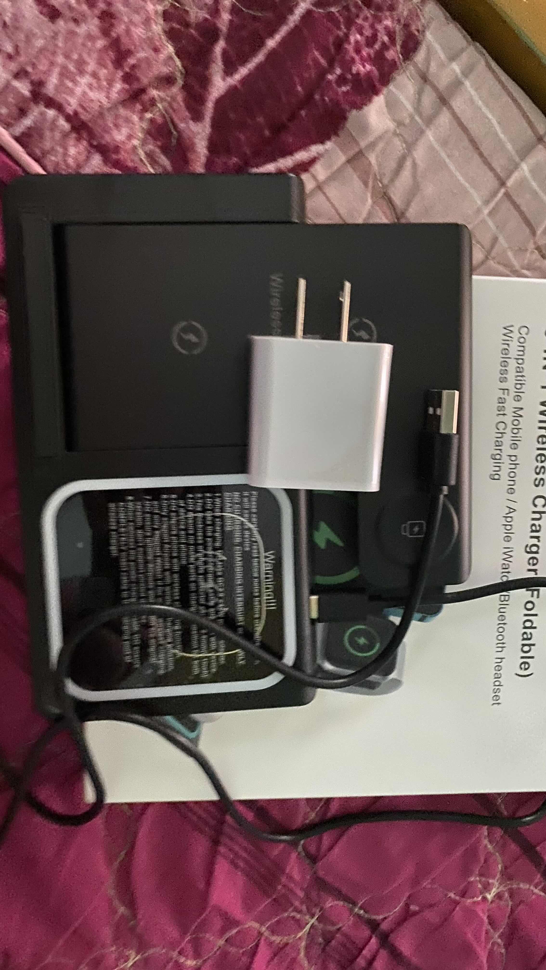 Đế Sạc Nhanh Không Dây 3 Trong 1 MITARY - Sạc Iphone, Samsung, Airpods, Apple Watch - Thiết Kế Gấp Gọn, Tiện Dụng, 15W/7.5W