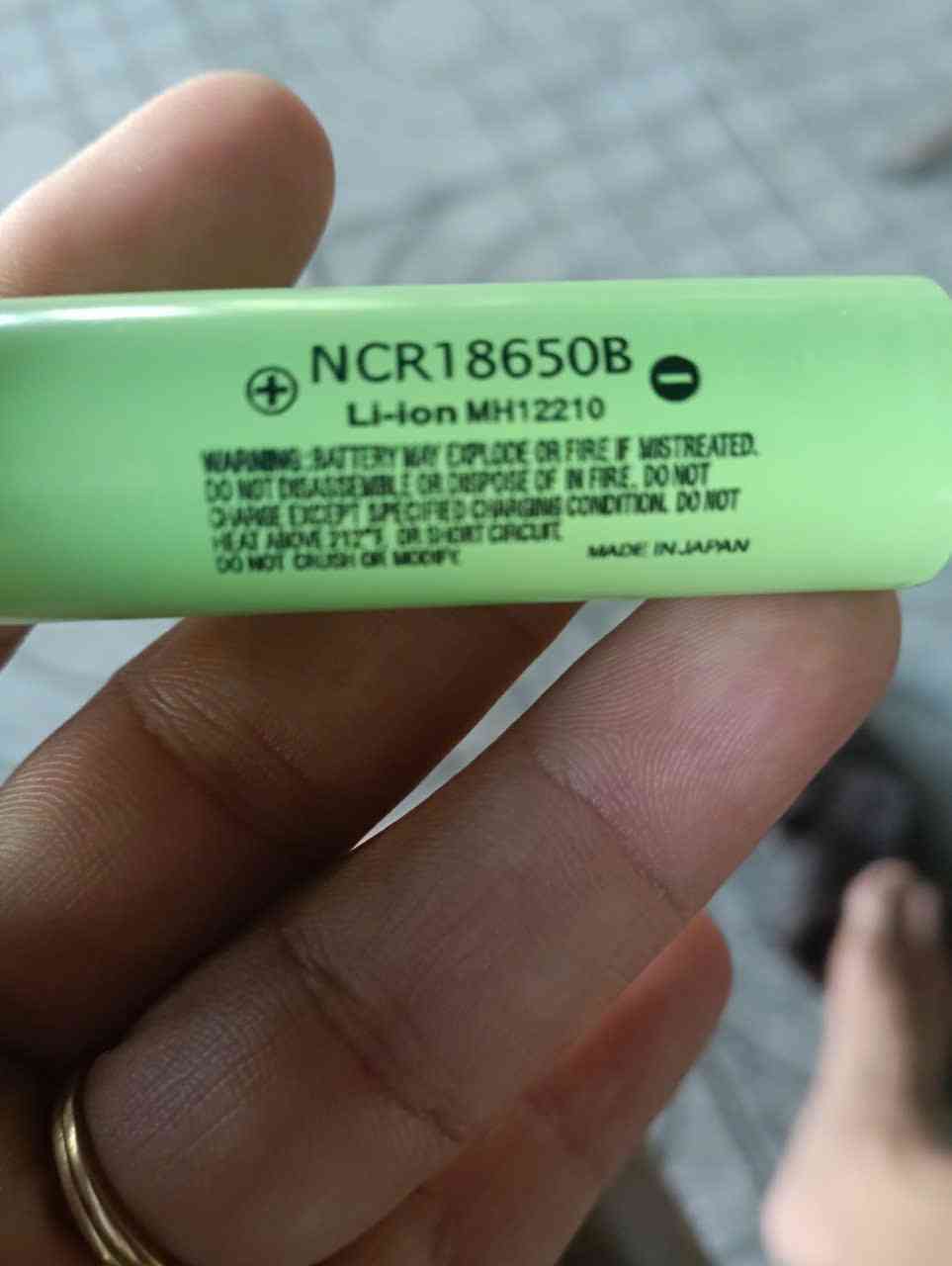 Pin Lithium-ion Panasonic NCR18650B 3400mAh - Dòng Xả 10A - Pin Mới 100% Cho Thiết Bị Điện Tử, Đèn LED, Máy Ảnh