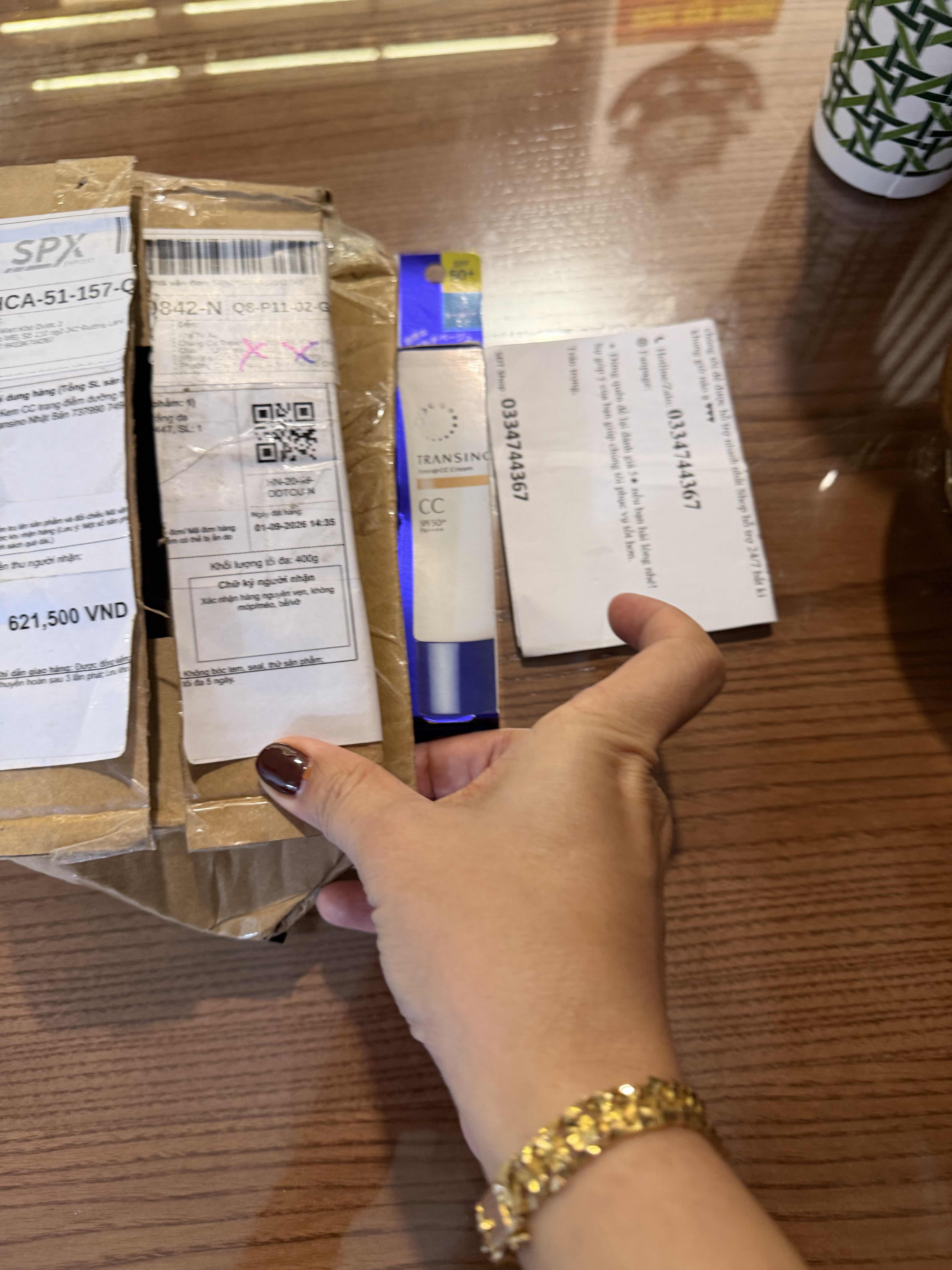 Kem CC trang điểm dưỡng trắng da Transino Nhật Bản 737990 749447