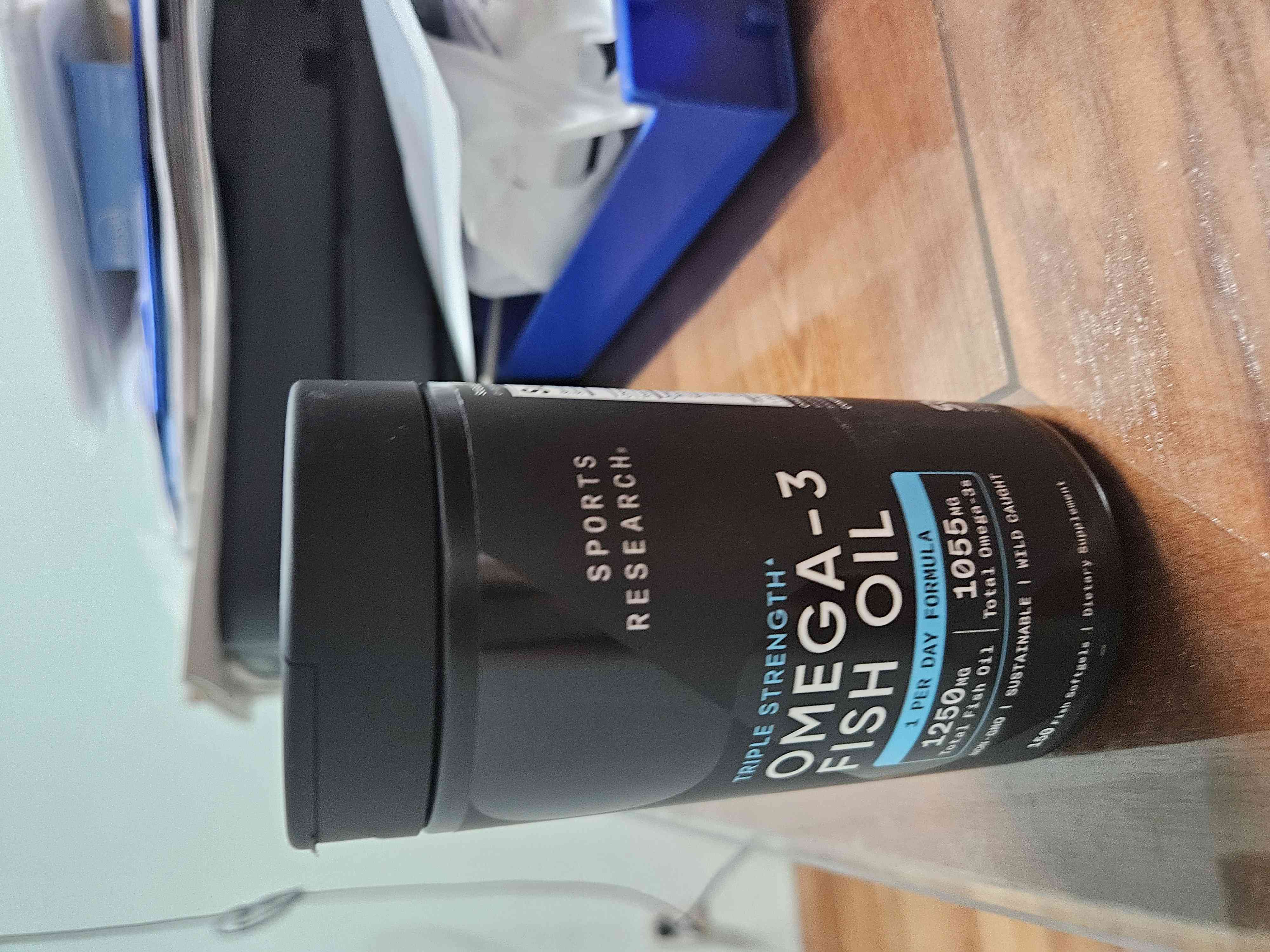 Viên uống Omega 3 Fish Oil Sports Research Triple Strength - Tốt cho tim mạch và hỗ trợ chức năng não bộ 150 viên