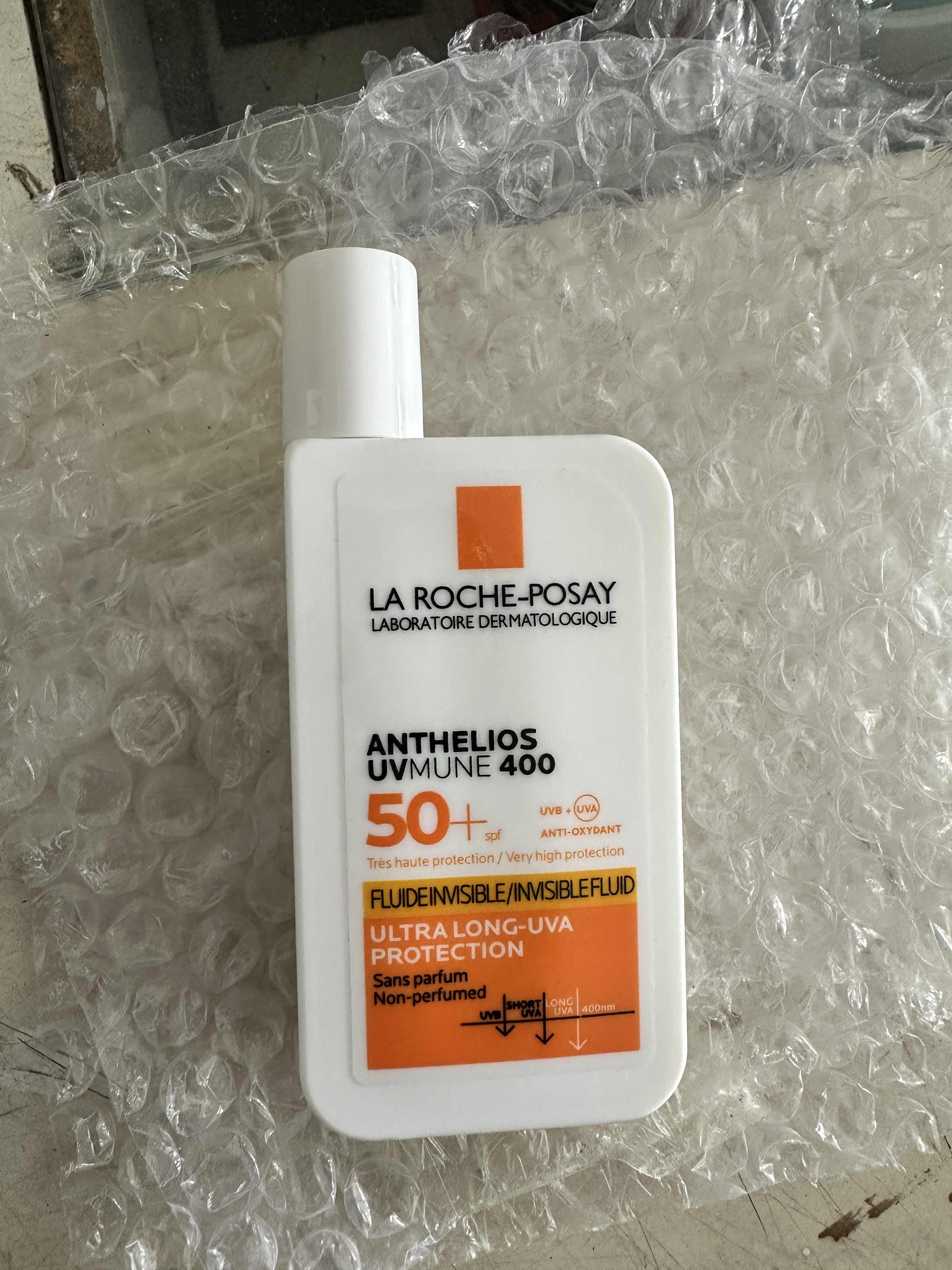 Kem Chống Nắng Dạng Sữa La Roche-Posay Anthelios Fluide Invisible SPF 50+ 721082 802443