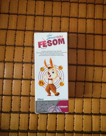 Sắt thông minh Smartbibi Fesom 30ml dạng nhỏ giọt cho trẻ em và người lớn - Bổ sung sắt, acid folic, vitamin B12, cải thiện sức khỏe máu