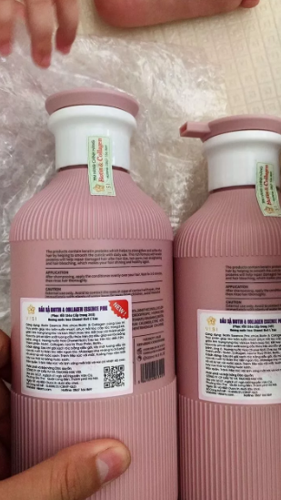 (Hàng nhập khẩu) Cặp dầu gội xả phục hồi Biotin & Collagen Essence Voudioty hồng