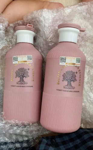 (Hàng nhập khẩu) Cặp dầu gội xả phục hồi Biotin & Collagen Essence Voudioty hồng