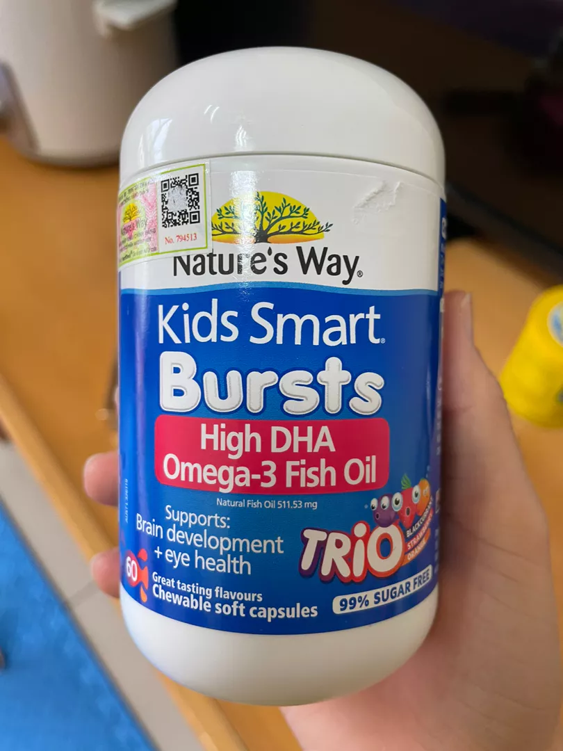 Viên nhai Nature's Way Kids Smart Bursts DHA Omega-3 cho trẻ từ 1 tuổi - Hỗ trợ phát triển não bộ và thị giác, hương vị trái cây - 60 viên