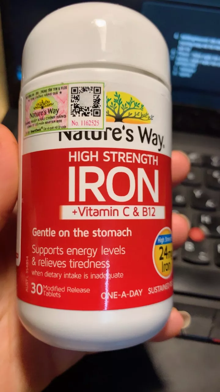 Viên uống bổ sung Sắt, Vitamin C & B12 Nature’s Way - Hỗ trợ sức khỏe, tăng cường năng lượng cho người trưởng thành, 30 viên nén