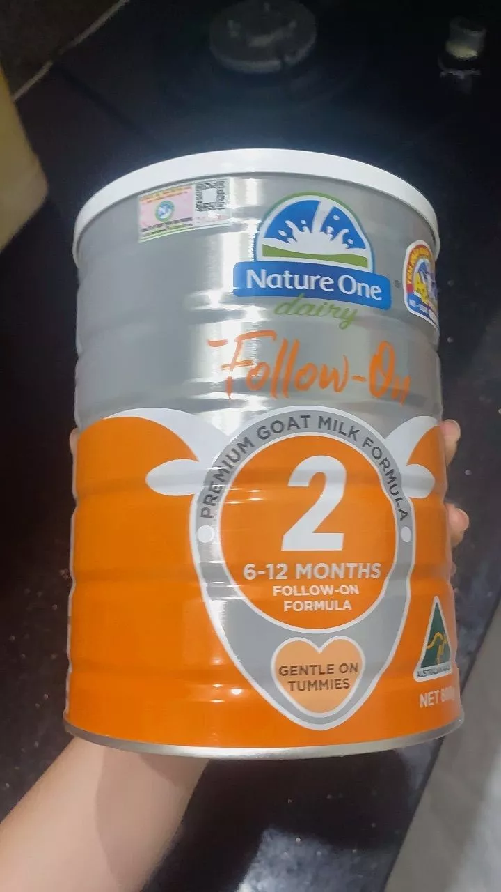Sữa dê Nature One Dairy Goat 2 cho bé 6-12 tháng - 36 dưỡng chất, vitamin và khoáng chất cho sự phát triển toàn diện