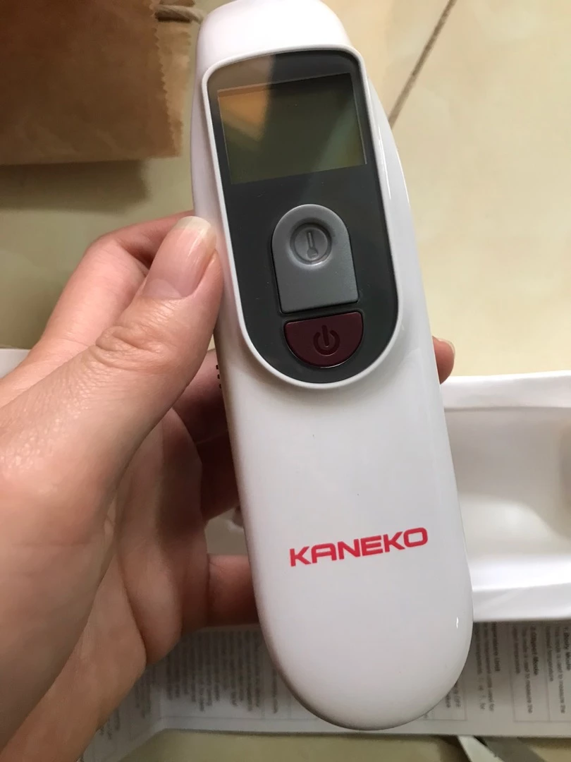 Nhiệt Kế Hồng Ngoại Không Tiếp Xúc Kaneko A200 - Đo Nhiệt Độ Chính Xác Chỉ Sau 1 Giây, Màn Hình LCD Dễ Đọc, Tiện Dụng Cho Trẻ Nhỏ