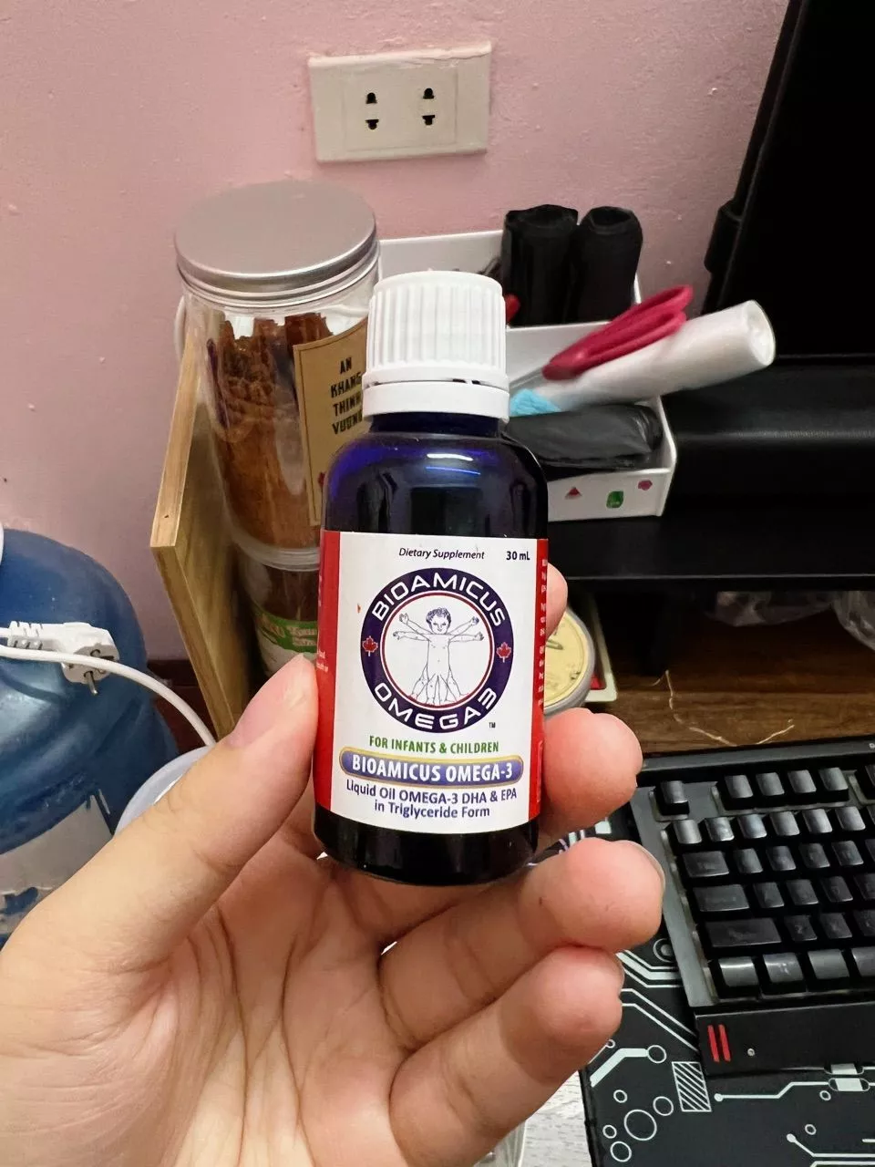 Bioamicus Omega 3 DHA Dạng Giọt Cho Trẻ Sơ Sinh - Bổ Sung DHA Tinh Khiết Hỗ Trợ Phát Triển Não Bộ và Thị Lực 30ml