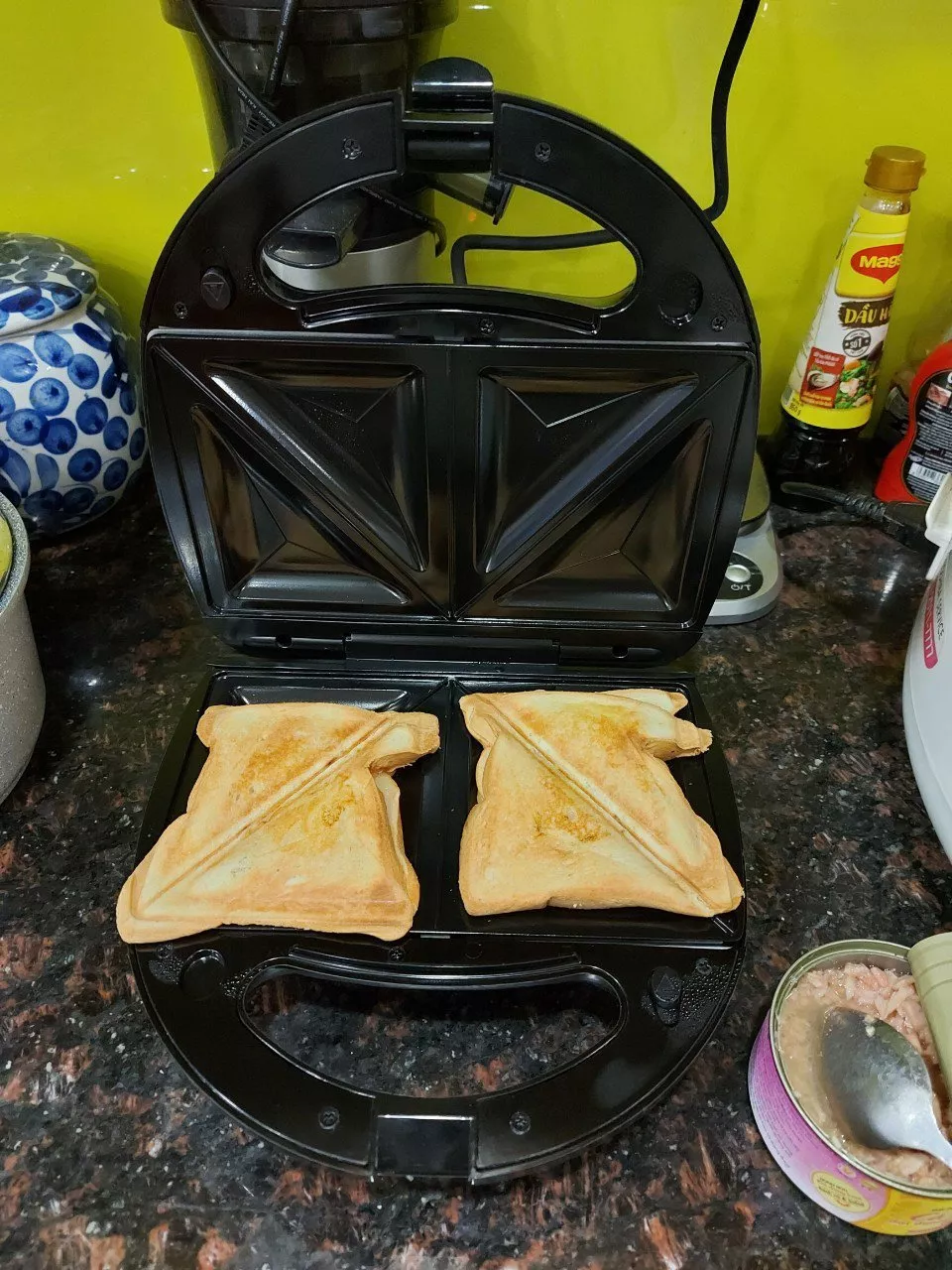 Máy Nướng Kẹp Bánh Tiross TS-513 Đen - 3 Chức Năng Nướng Sandwich, Waffle, Pate - Dễ Sử Dụng, Chống Dính, Công Suất 750W