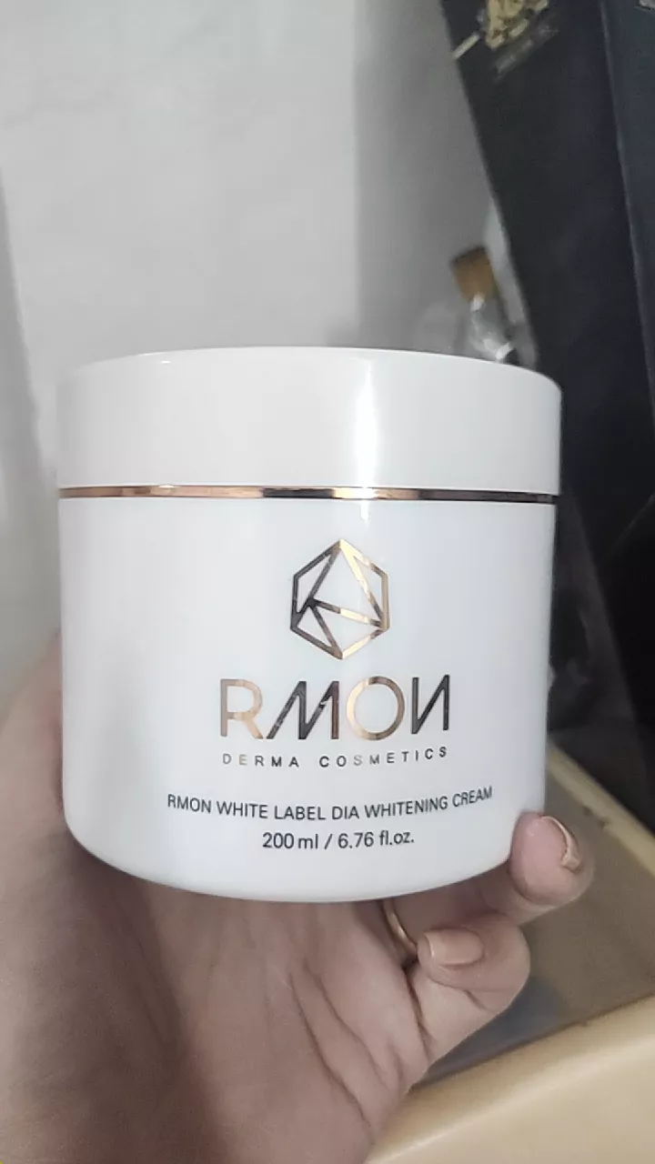 Kem Dưỡng Trắng Da Body Tế Bào Gốc Rmon White Cream - Hỗ Trợ Làm Sáng Da, Mờ Thâm Nâu, Chất Kem Mịn Mượt, Hàn Quốc 200ml